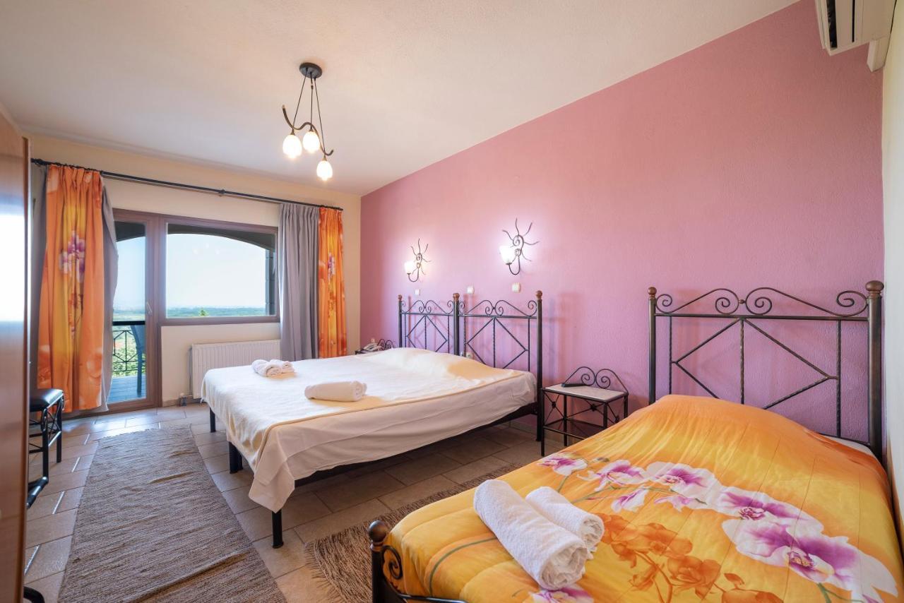 Hotel Erodios Lithótopos エクステリア 写真